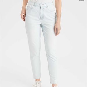 AE Mom Jeans